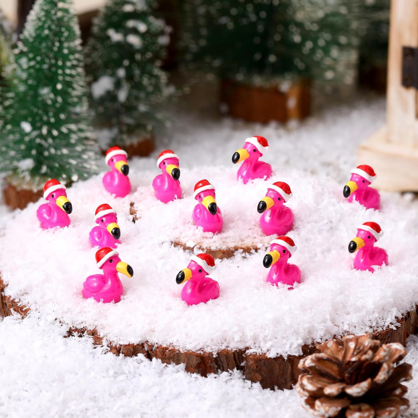 VioraWhite 100 Pcs Mini Resin Flamingos Ducks with Santa Hat Christmas Pink Flamingo Figurine Tiny Animals Set for Garden Lawn Decor DIY Craft Dollhouse Micro Landscape Aquarium Ornaments Party Gifts