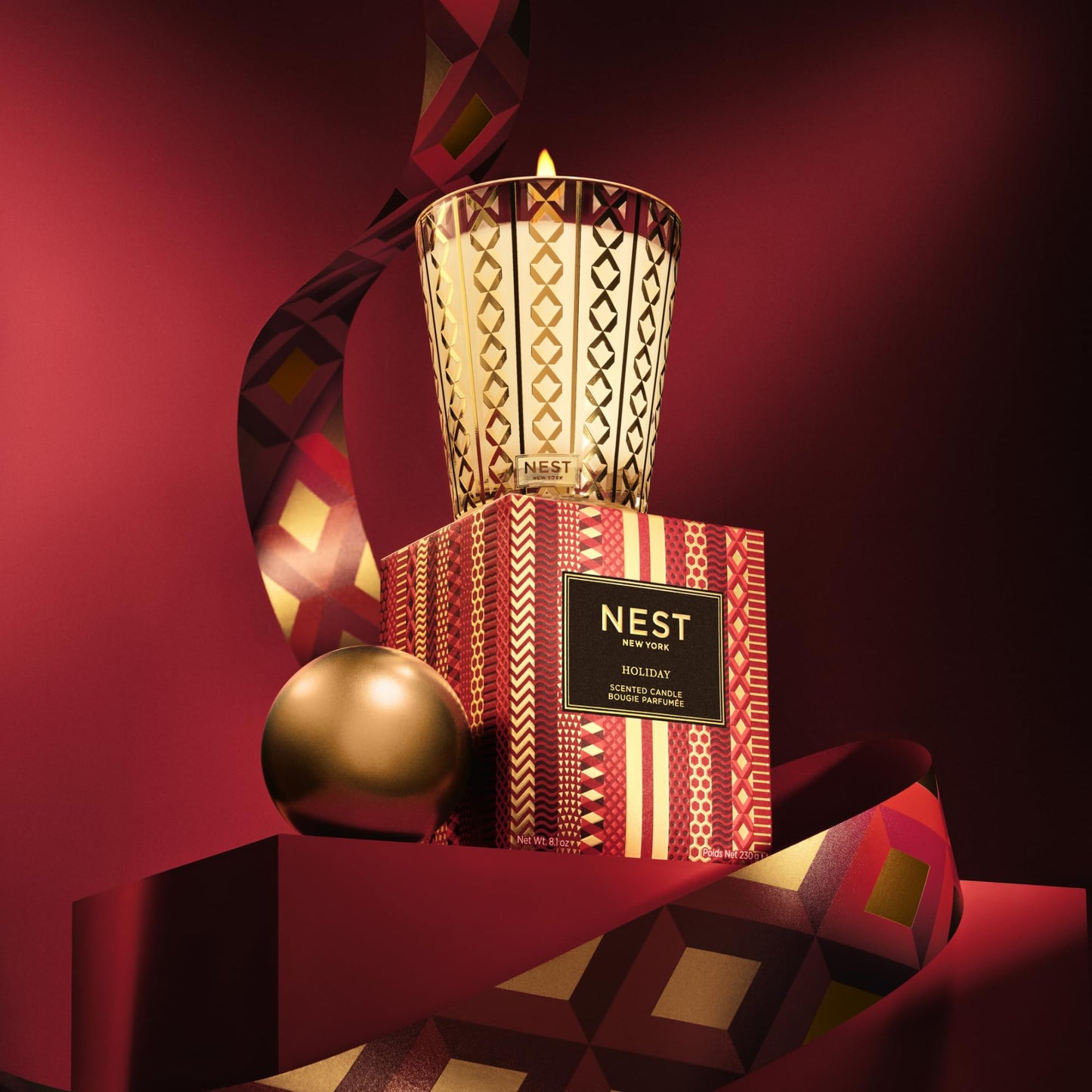 NEST New York Scented Classic Candle, Holiday - 8.1 oz - Up to 60-Hour Burn Time - Reusable Glass Vessel