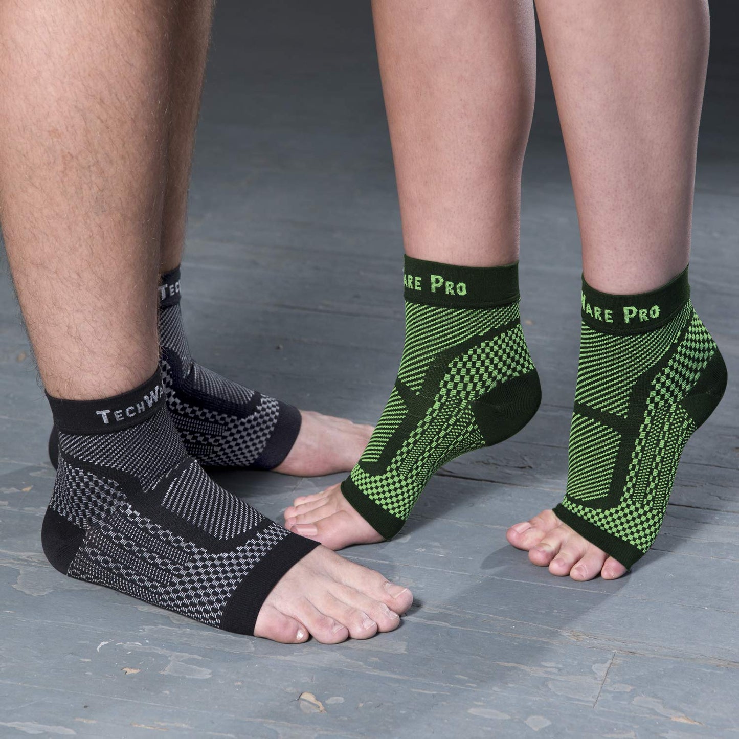 TechWare Pro Ankle Brace Compression Sleeve - Relieves Achilles Tendonitis, Joint Pain. Plantar Fasciitis Foot Sock with Arch Support Reduces Swelling & Heel Spur Pain. (Black/Green, S/M)