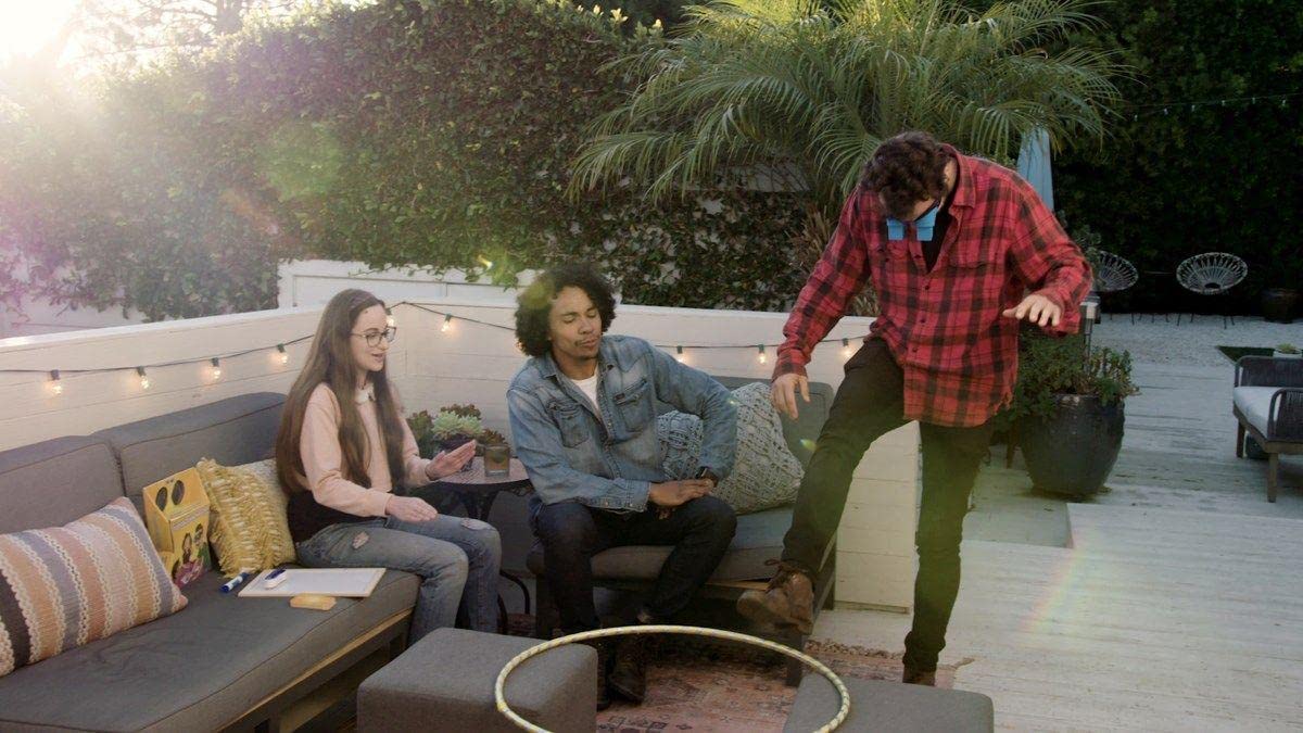 Vango The UpsideDownChallenge Game for Family & Kids - Fun Challenges with Upside Down Goggles - Hilarious for Game Night & Parties - 2-6 Players, Ages 8+ (Standard Edition)