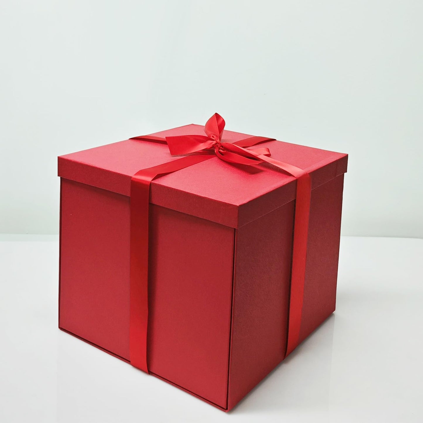 YINUOYOUJIA Large Gift Box 12x12x10 Inches,Red Gift Boxes for presents,Birthday Gift Box,Present box,for Packaging,Valentine's Day,Mother's Day,Christmas,Anniversaries.