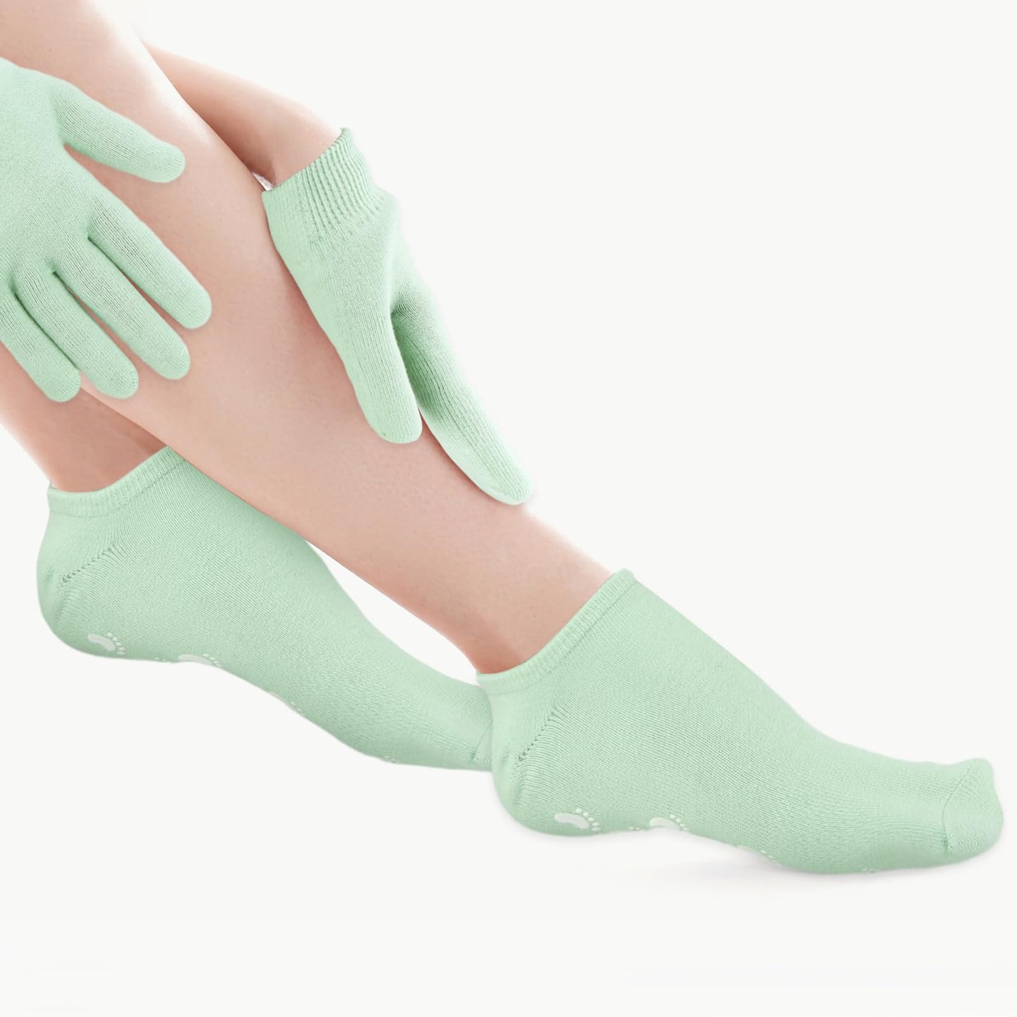 Piriuuo Moisturizing Gloves and Socks, Gel Spa Moisturizing Therapy Sock ＆ Glove Hand Masks Moisturizing Glove Gel Gloves for Dry Hands Soften Repairing Dry Cracked Hands Feet Skin Care(Green)
