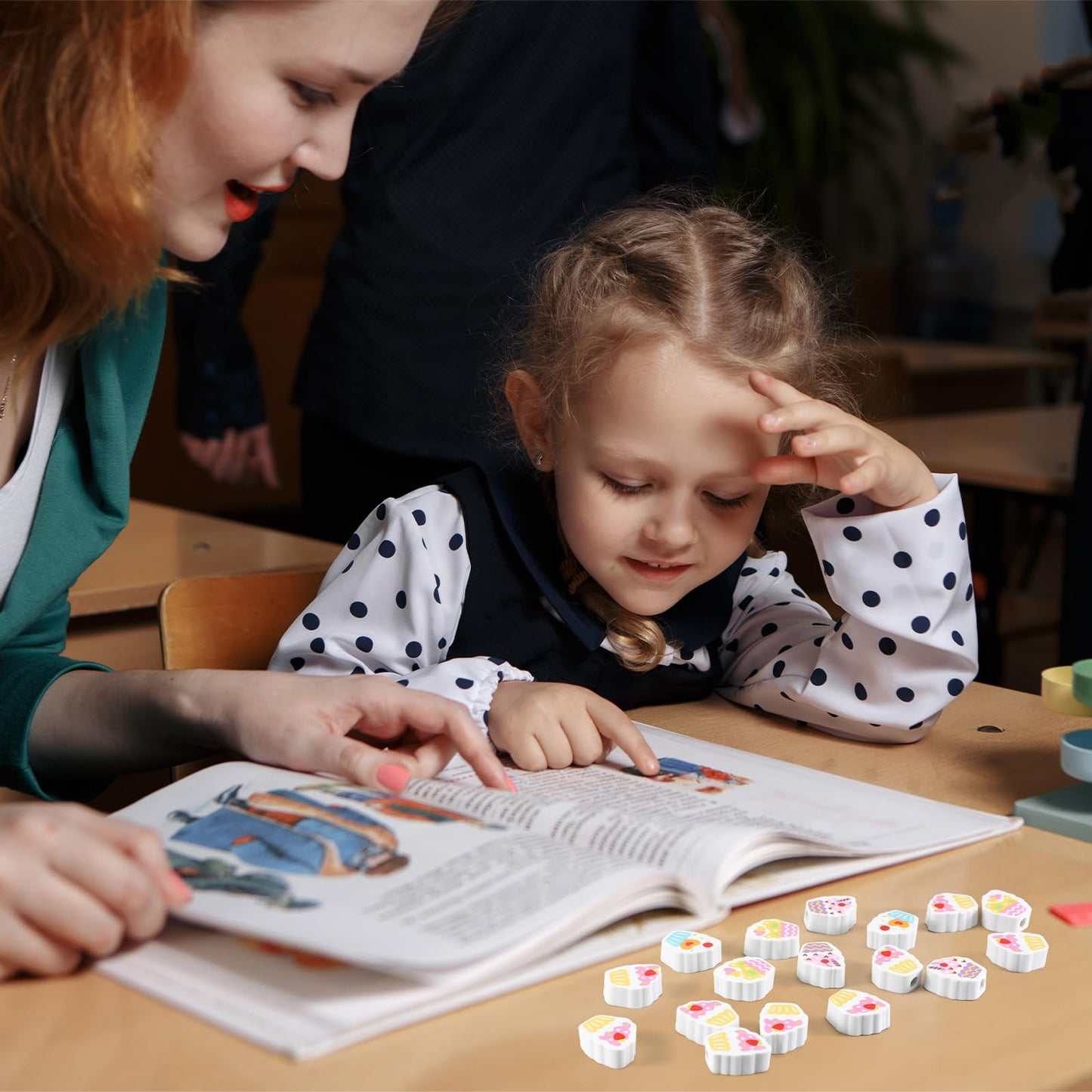 120 Pcs Cute Mini Cupcake Pencil Erasers for Kids Bulk Happy Birthday Pencil Topper Novelty Erasers for Party Favor Back to School Home Work Rewards Teacher Reward Supplies Gift Filling