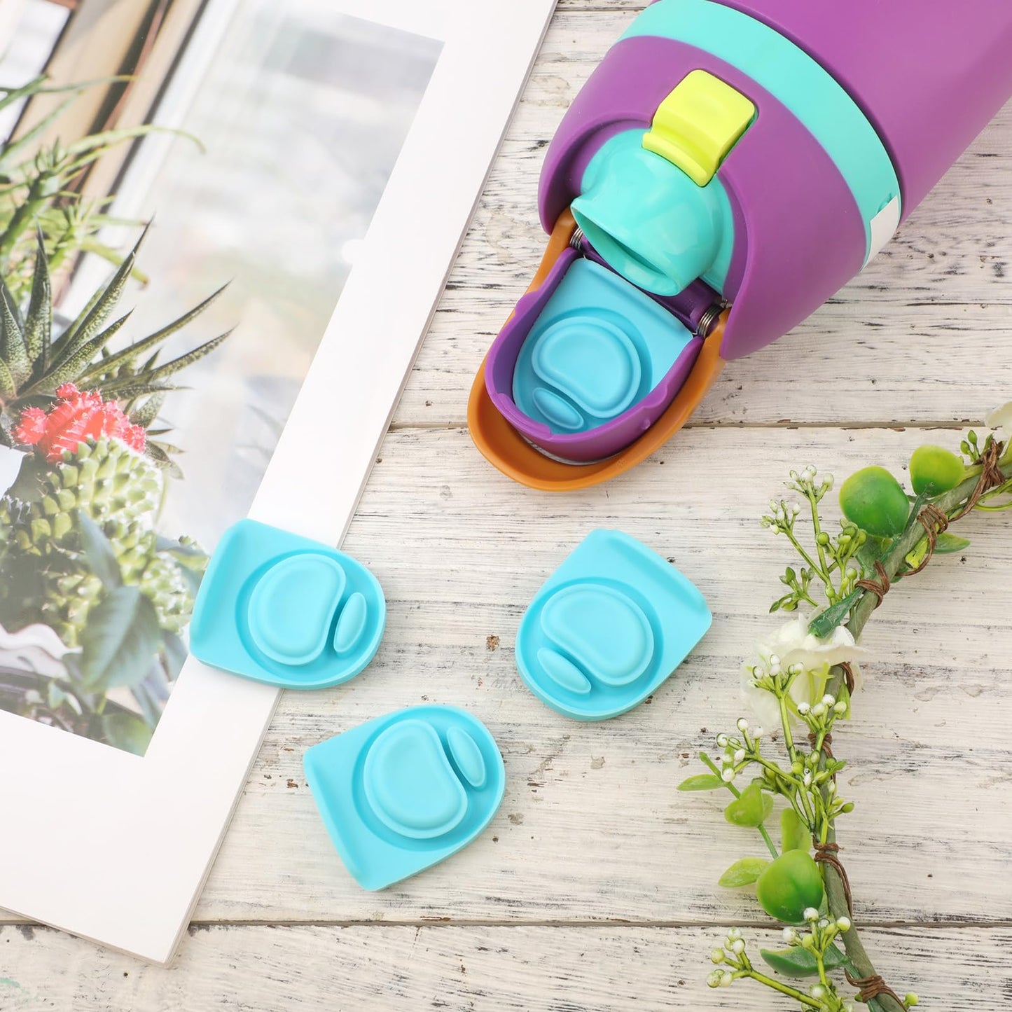 4pcs Replacement Stopper Compatible with Owala FreeSip 24oz 32oz, Water Bottle Top Lid Gasket for Owala 19/24/32/40oz Seal Bottle Cap Mouth Stopper Part Silicone Plug Accessories BPA-Free (Cyan)