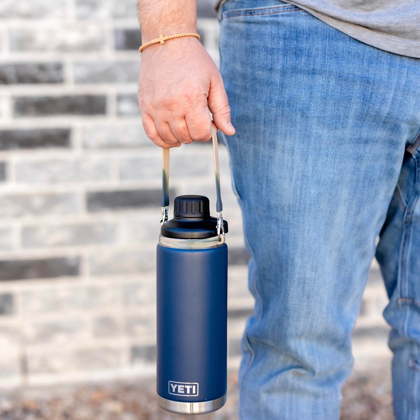Ryan & Rose Water Bottle Handle - Silicone Water Bottle Sling, Carrier, Holder with Strap Compatible Stanley Cup Accessories (Flat Ranger)