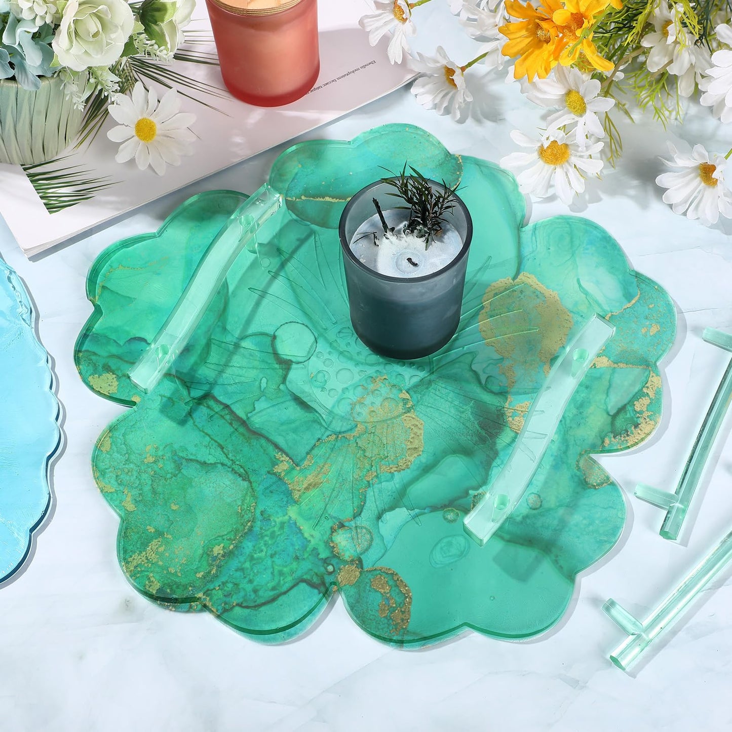 meekoo 2 Pcs Large Silicone Resin Tray Molds with 4 Pcs Handles Serving Tray Resin Mold for Making Jewelry Plates Tea Coasters Art Craft Casting Supplies(Flower, Oval)