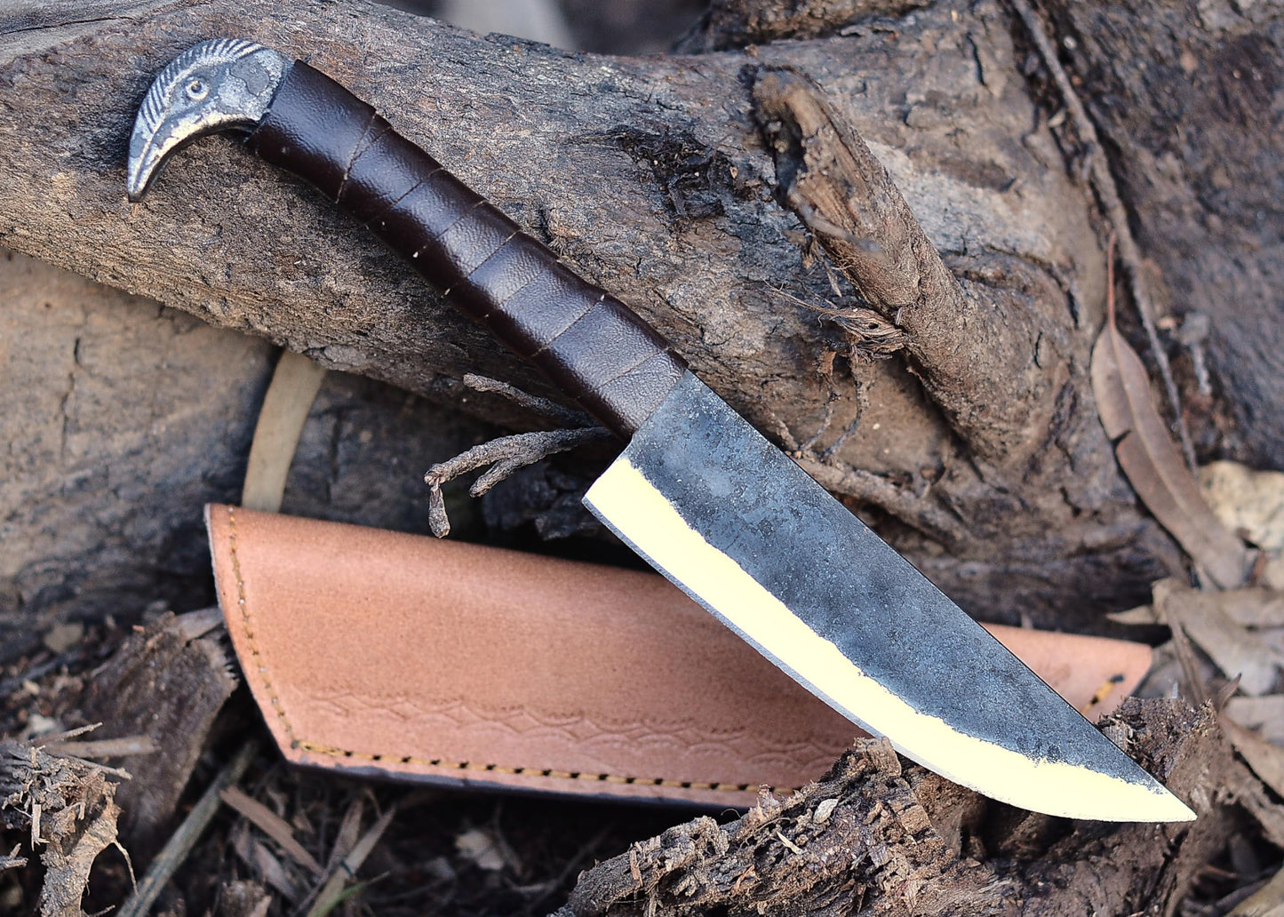 Hunting Knife Fixed Blade Raven Head Hand Forged Viking Knife, High Carbon Steel Blade, EDC Full Tang Outdoor Activities, Camping, Skinning Hiking Knife, Bushcraft Knife, Belt Loop Leather Cover