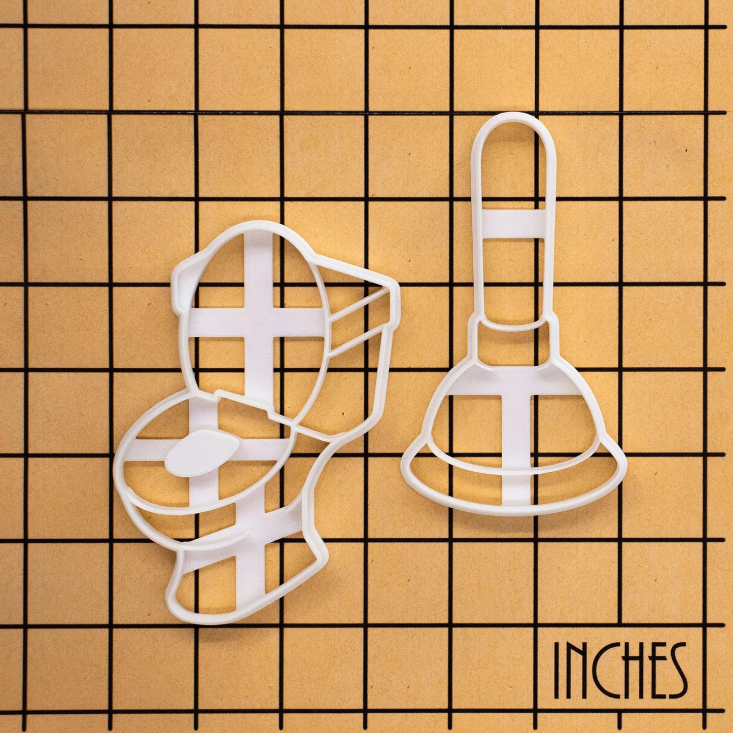 BAKERLOGY Set of 2 Toilet Bowl and Plunger Cookie Cutters - Detailed Biscuit Cutter Design for Baking and Crafts, ideal on fondant, dough, clay